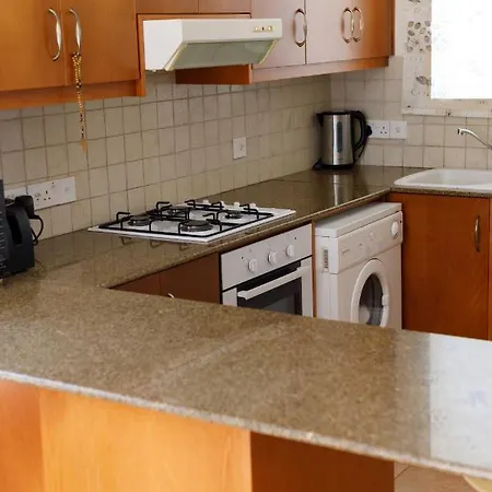 Luxury فيلة أيا نابا